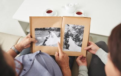 Rescuing Memories: A Detailed Look at Restoring Damaged Family Mementos
