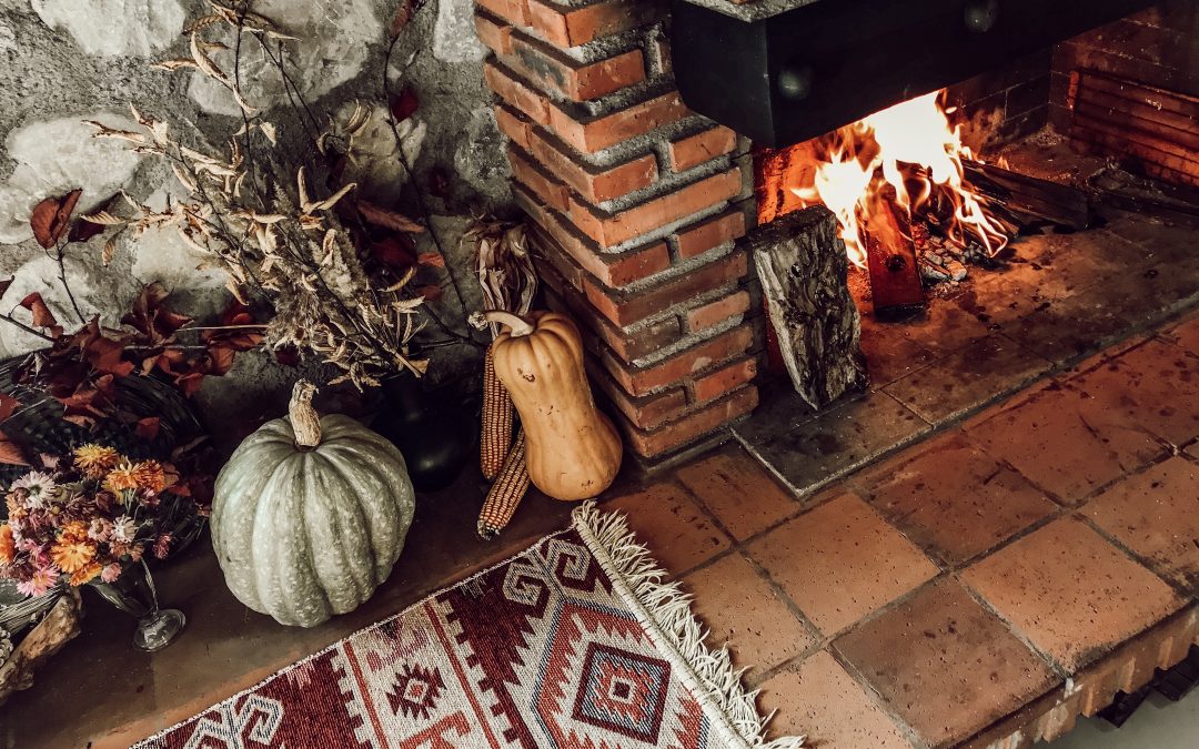 Seasonal Decorating: Bringing the Outdoors In